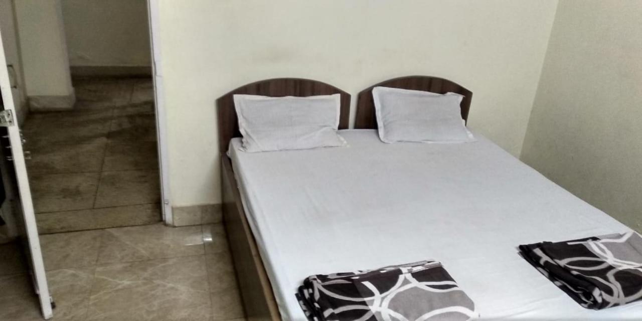 Adarsh Lodge Jamshedpur Eksteriør bilde