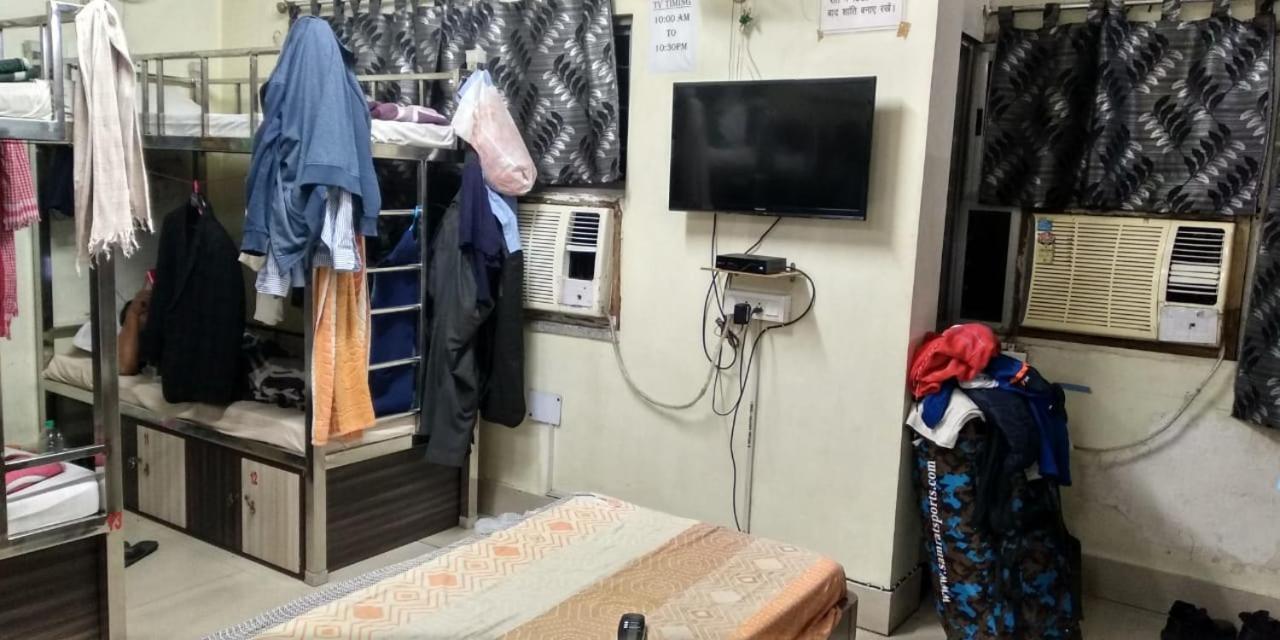 Adarsh Lodge Jamshedpur Eksteriør bilde